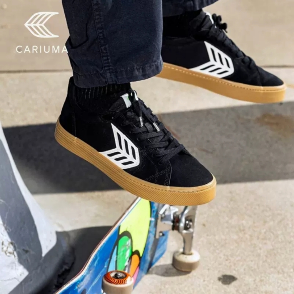 Cariuma Skater Catiba Pro Mens 10.5 Skateboard Shoes Black Suede Gum Sneakers
